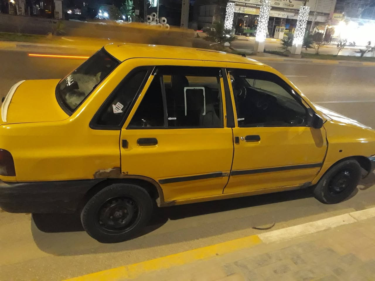 سلام عليكم سايبا حلوه ونضيفه موديل 12 للبيع مكان كربلاء السعر 12 وبيها مجال (( ماصدات جدد..جاملغات جدد..بدنه جديده شباك جديد)) ملاحظه فقط الرابع يفلت 
***********
