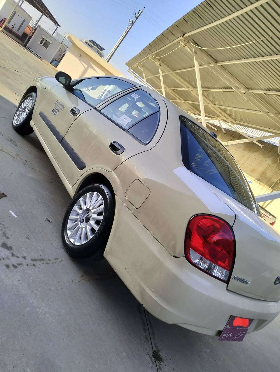 سه نى ٢٠١٠ عادى مه كينه ١٨
كامل ره ش نييه به ره ش 
ئه يفرؤشم دينارى مه سره فى 
نيييه سه نه وى به سه ر نه چووه
پيش و دواى جوانه به س قرچه
سعرى ١٠٨ گه لاو معامه له 
مشته رى نييت تيل مه كه 
له سليمانييم  ***********
