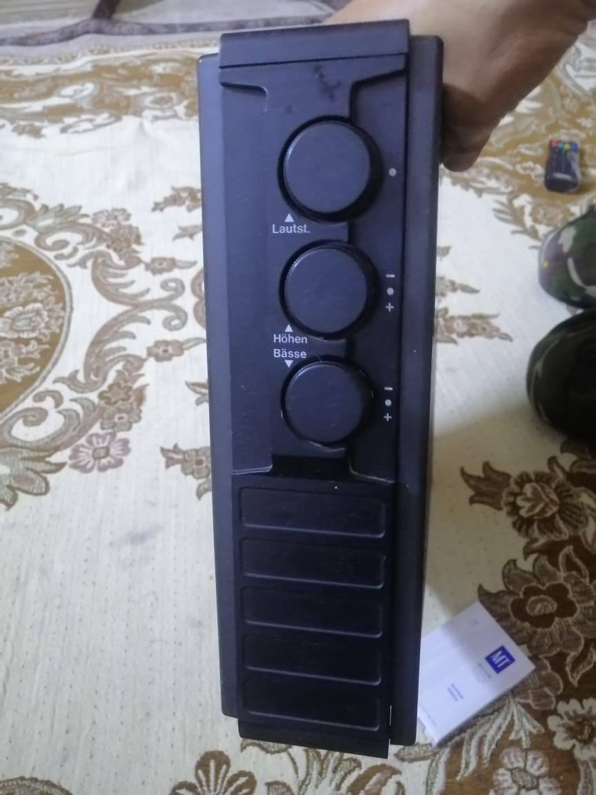 السلام عليكم رمضان كريم اخوان راديو ITTشغال كل عيب مابي بس بي بعض ملاحظات خيط فالت مالت موجه SW اريل وقبق بطاريه سعر 75


**إذا كنت صاحب هذا الإعلان وتريد حذفه لأي سبب، رجاءا أرسل رسالة إلى الدعم الفني**