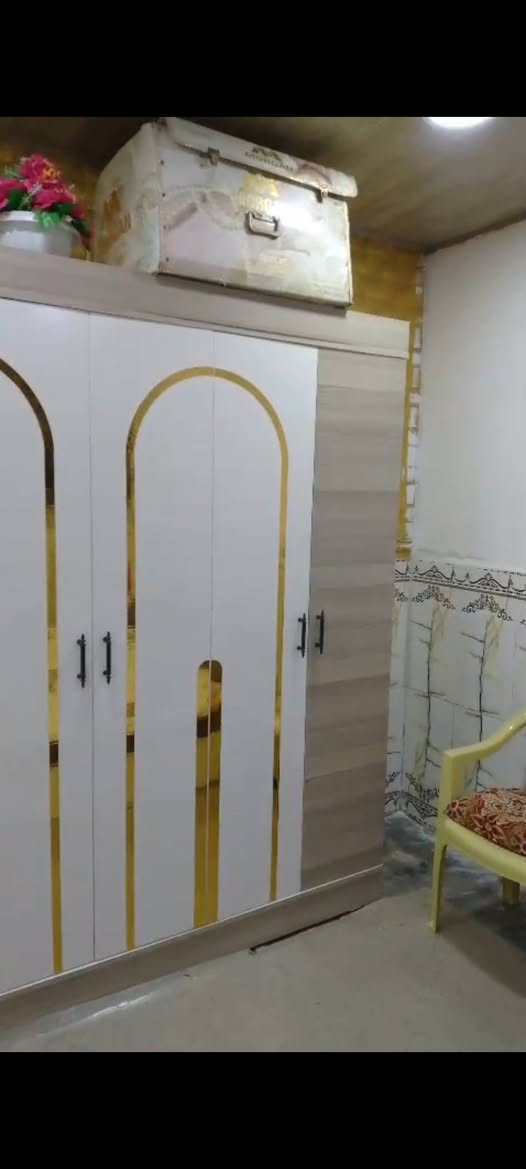 السلام وعليكم غرفه البيع اخت جديده السعر 650 العنوان البصره حي الاصمعي الجديد اتصال ***********دم
