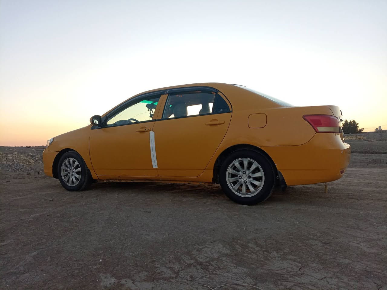 السلام عليكم للبيع بيوايدي موديل ٢٠١٣ السياره جاهزه مكينه كورلا جديده تبريد تخم تاير حداديه جاهزه السياره غير مكفوله  ***********. السعر 35 وبيه مجال
