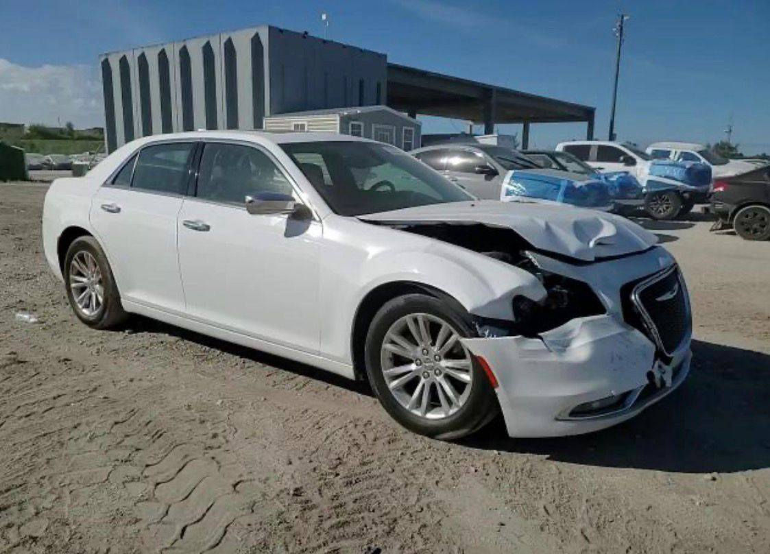 ياللة سلام عليكم اخوان اوباما 2017 دخول ضباط سياره حاليا ب الإمارت ابيعك داخل ميناء البصره بدون گمرك 185 وبيها مجال الكتاب داخله بيه واسط +لحد يدخل خاص مكلف بنشر رقم راعيه ***********
