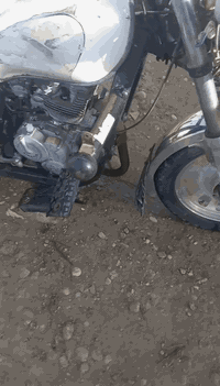 ستوته للبيع شرط برقي ممضروبه كله مكفوله شاصي ركبه كلهة شرط انطيها اوراق شرط اطابقها على الشاصي تايرات فول ريدها مليون وميه مكاني ديالى خانقين منطقت قولاي


**إذا كنت صاحب هذا الإعلان وتريد حذفه لأي سبب، رجاءا أرسل رسالة إلى الدعم الفني**