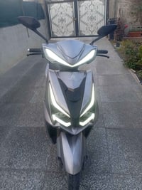 موطور سكنس ملف 2000 حقيقي 6بطاريات السعر 700 وبيه مجال 07707447227