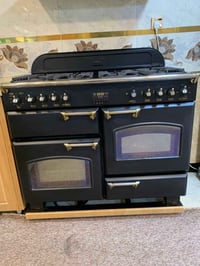 فرن • الأعظمية • للبيع