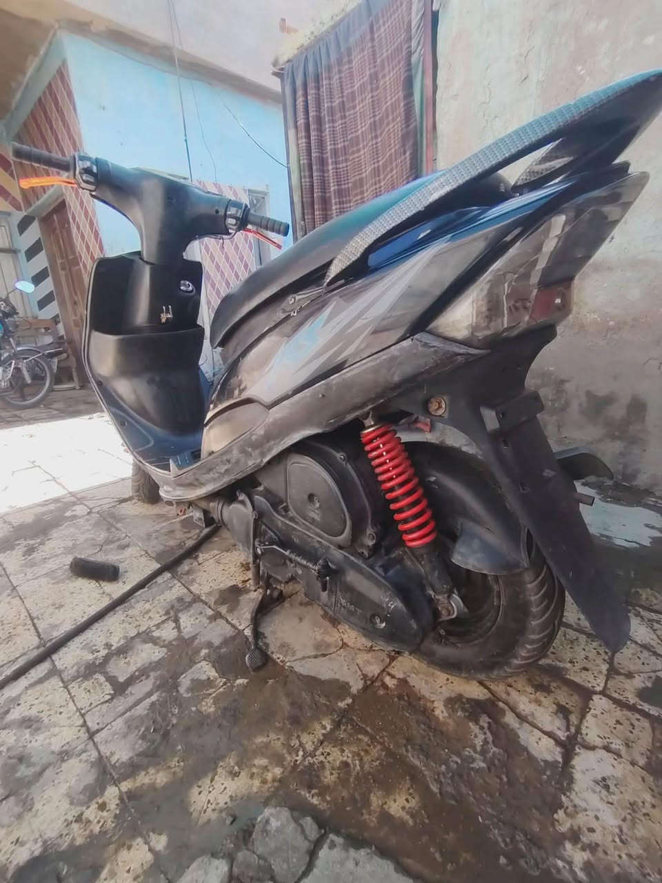 كفرات فقط للبيع بلاديات شوفت عينك متروسات ختم كفرات نضيفه سعر 30قفل لا تعبني ولا تعبك خابرني ودلل ***********مكاني التاجي
