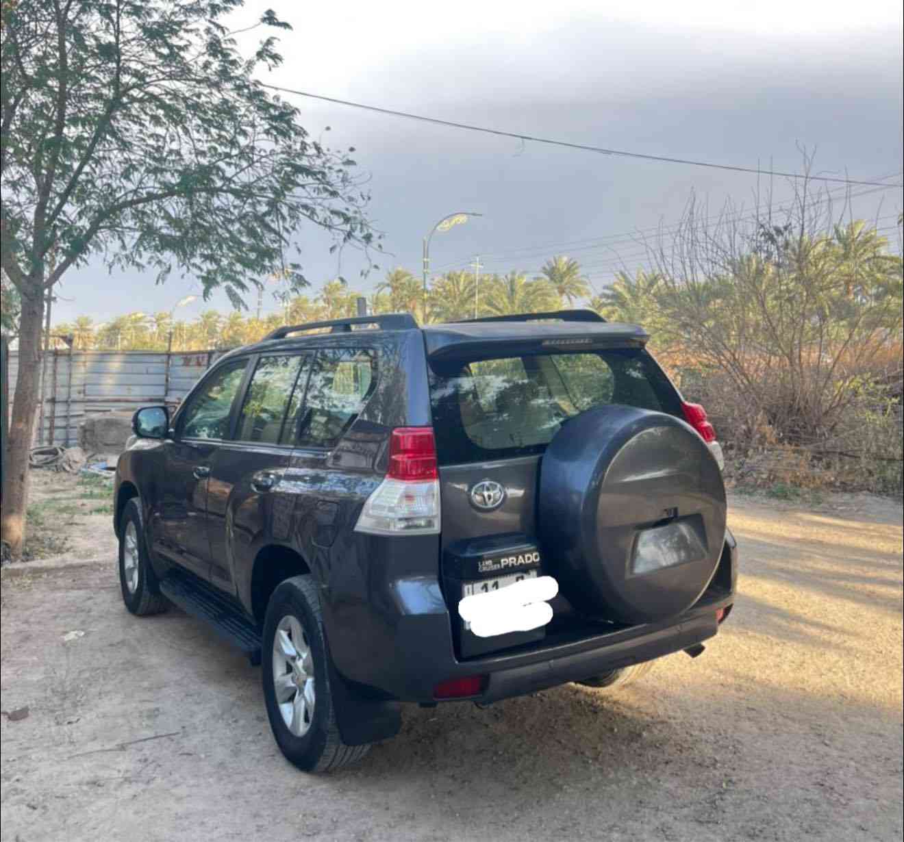 السلام عليكم
برادو 2013 كويتي 
رقم بغداد بأسمي 
ماشية 280 km
6 سلندر 
فول عدا الفتحة  
نظام eco اقتصادي , مانع انزلاق ABS
7 راكب ،بصمه تشغيل ،تبريد ٣ قطع
دبل تانكي ،بصمة ابواب ،ثلاجة،تحكم ستيرن
شاشة ،كامرخلفية،سبير تعليگ 
محرك وگير مكفولات 
بدون ضرر مكفوله (صبغ دعاميات فقط ) 
السياره بوضع الشركة 
مكاني بغداد 
للأستفسار ***********
