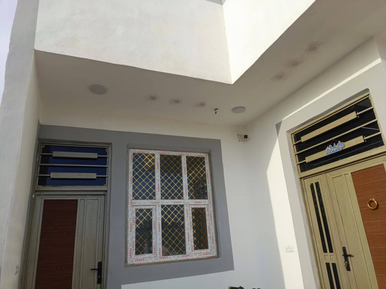 دار مساحه 350 متر لبيع منطقه حي الورود بسعر مناسب طابو زراعي وبسعر مناسب للاستفسار  *********** 
***********
