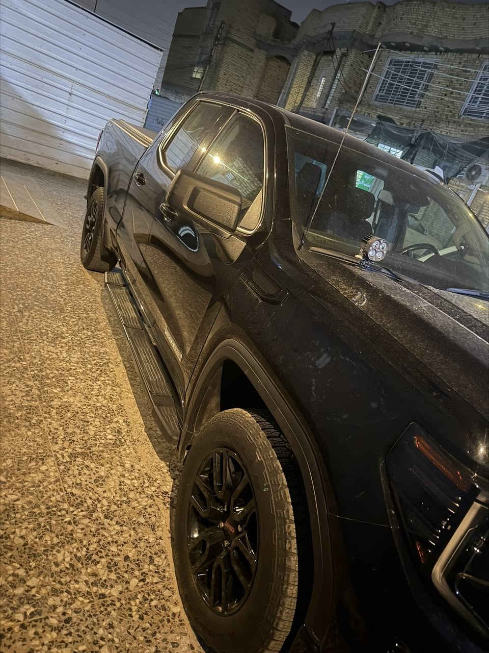 سلام عليكم سياره جمسي بيكم مديل 2023/ وارد امريك سياره /اربع السندر /تيربو /. باب قصير/وبدي طويل/ سياره جديده كلش حداديه كير محرك تخم داير/ضربته خلفيه /ما مشيه السياره قيلي /تفاصير الضربه والسعر تواصل عله هاذ الرقم /***********
