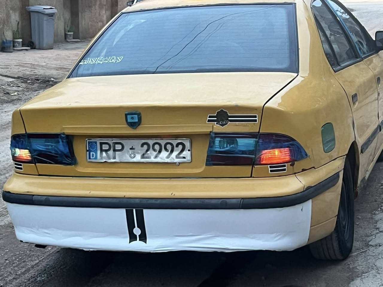 بدون راعييييييي نضيفة بجهك للشارع
سمند موديل 12 ناطق داخل صاج و بيجي
مكينه و كير مكفولات تبريد ثلج 🥶
شلعة و معدل خير من الله شواصي 
بل جيس شرفت عينك صدر خير من الله 
مكينه ناعمة كهربائيات مسجل جام كله شغال
انارة روز رايز داخل بل جيس معمرة طوك
رقم احمر بغداد بدون راعي اتعدلك سرقه 
و عشاير اسويلك مكاتبه سنوية عظم عاج 
مرور مصرفة هيئة 50 الف مكاني بابل ابي غرق
طريق حلة كربلاء السعر 18 مجاله بسيط
***********
