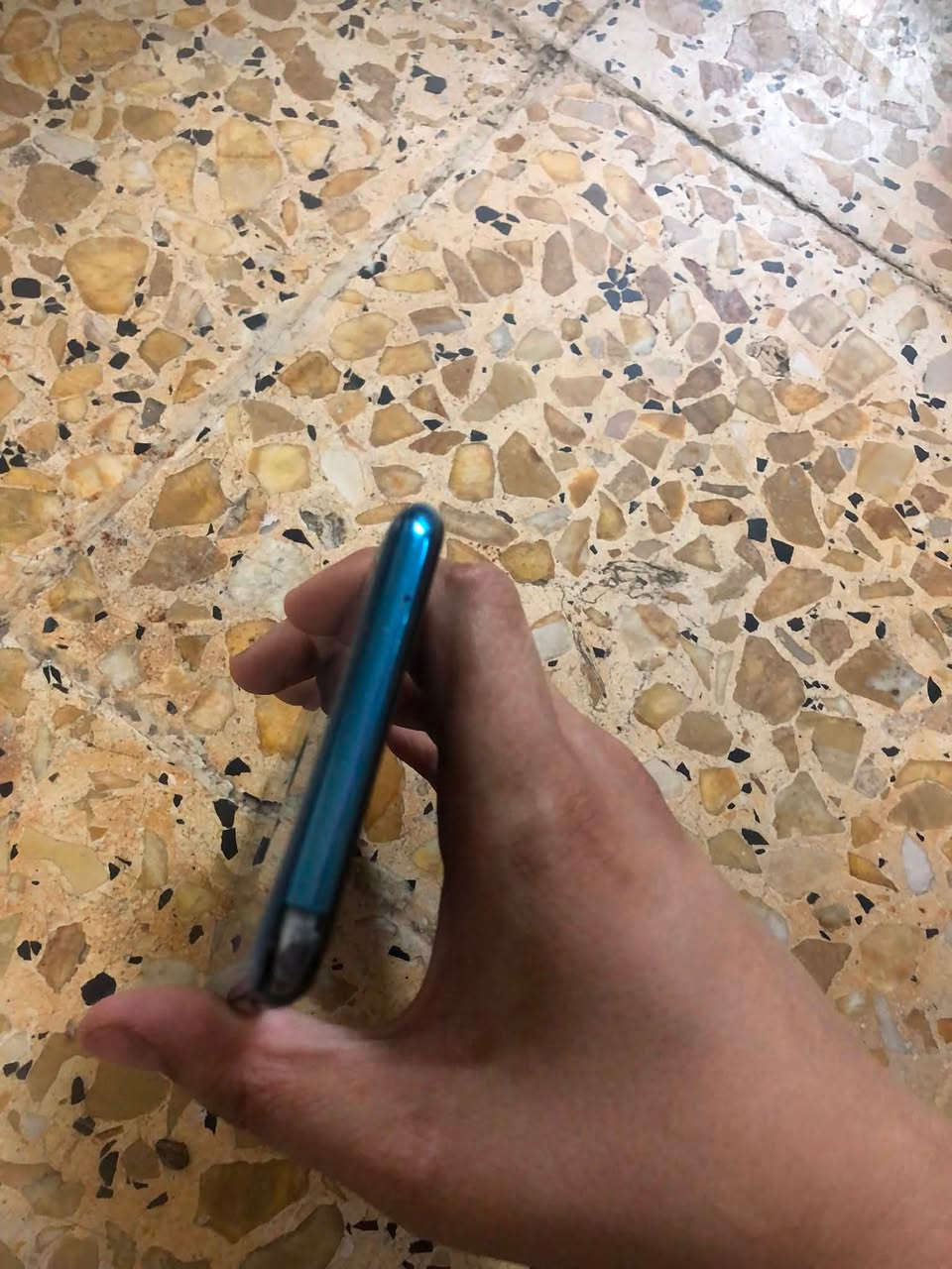 ‏سلام عليكم موبايل هواوي للبيع ذاكرة 64 الجهاز كل شيء ما بدل بي فقط الشاشة تعبان ‏بيكسب الشاشة مثل ما موضح ‏مكاني بغداد الأمين الثانية ‏جهز كل شيء بيشتغل سيم كارت ‏ ‏سعره 50￼ ‏ ‏في مجال الشهرة ‏رقم*********** ￼￼￼￼￼￼￼
