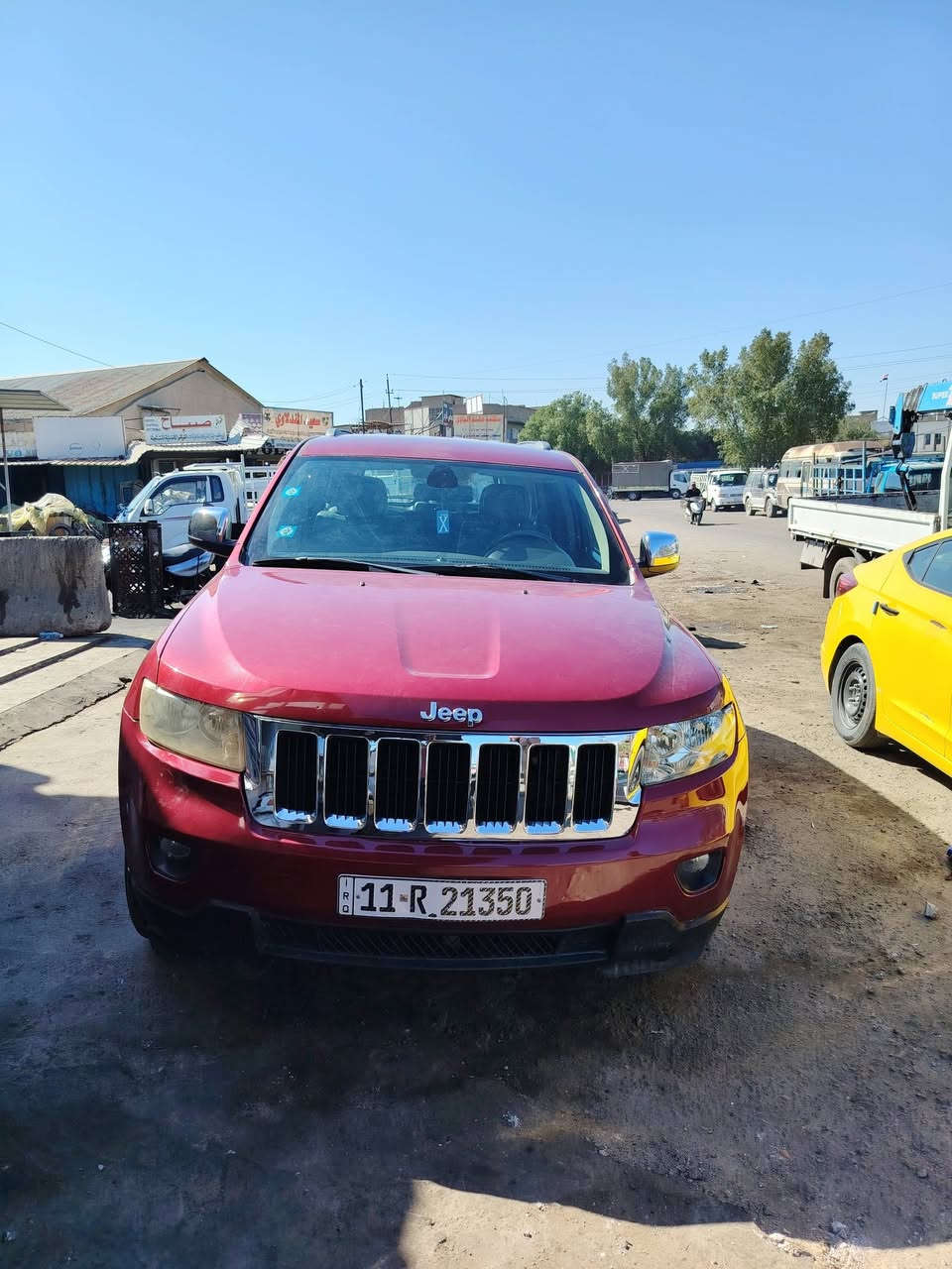 جيب لاريدو باسمي   وارد أمريكي حادث جوه تريشه الباب السايق فقط و مصبوغ  علكدها  باقي السياره كفاله  تخم تاير تبريد مكينه كفاله
السعر 135 وبيها مجال
العنوان بغداد ***********
