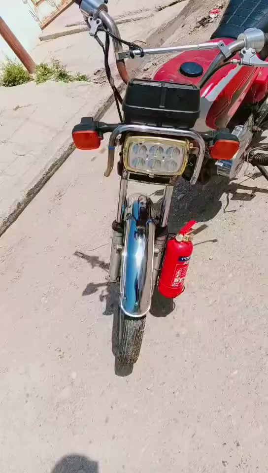 ماطور للبيع اي عيب ما ابيه محرك نظيف لا صرف ولا بخار الماطور جديد شراي خاص مكان كركوك مو شراي لا يراسلني


**إذا كنت صاحب هذا الإعلان وتريد حذفه لأي سبب، رجاءا أرسل رسالة إلى الدعم الفني**