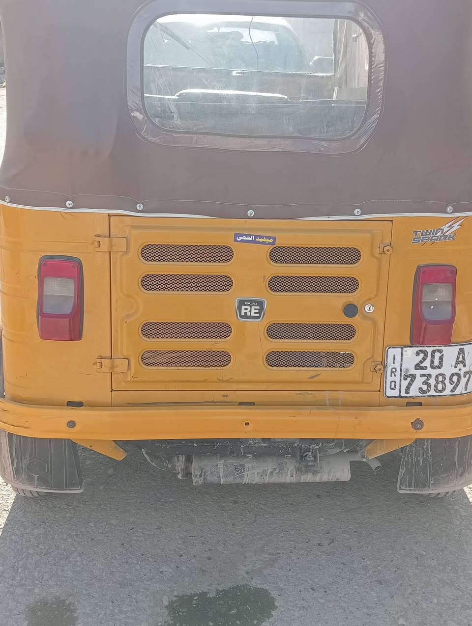 السلام عليكم ورحمة الله وبركاته تتوفر تك تك موديل 18 داخله بل 19 رقم وسنويه نكليزي التكنك جاهزة من كلشي ***********
