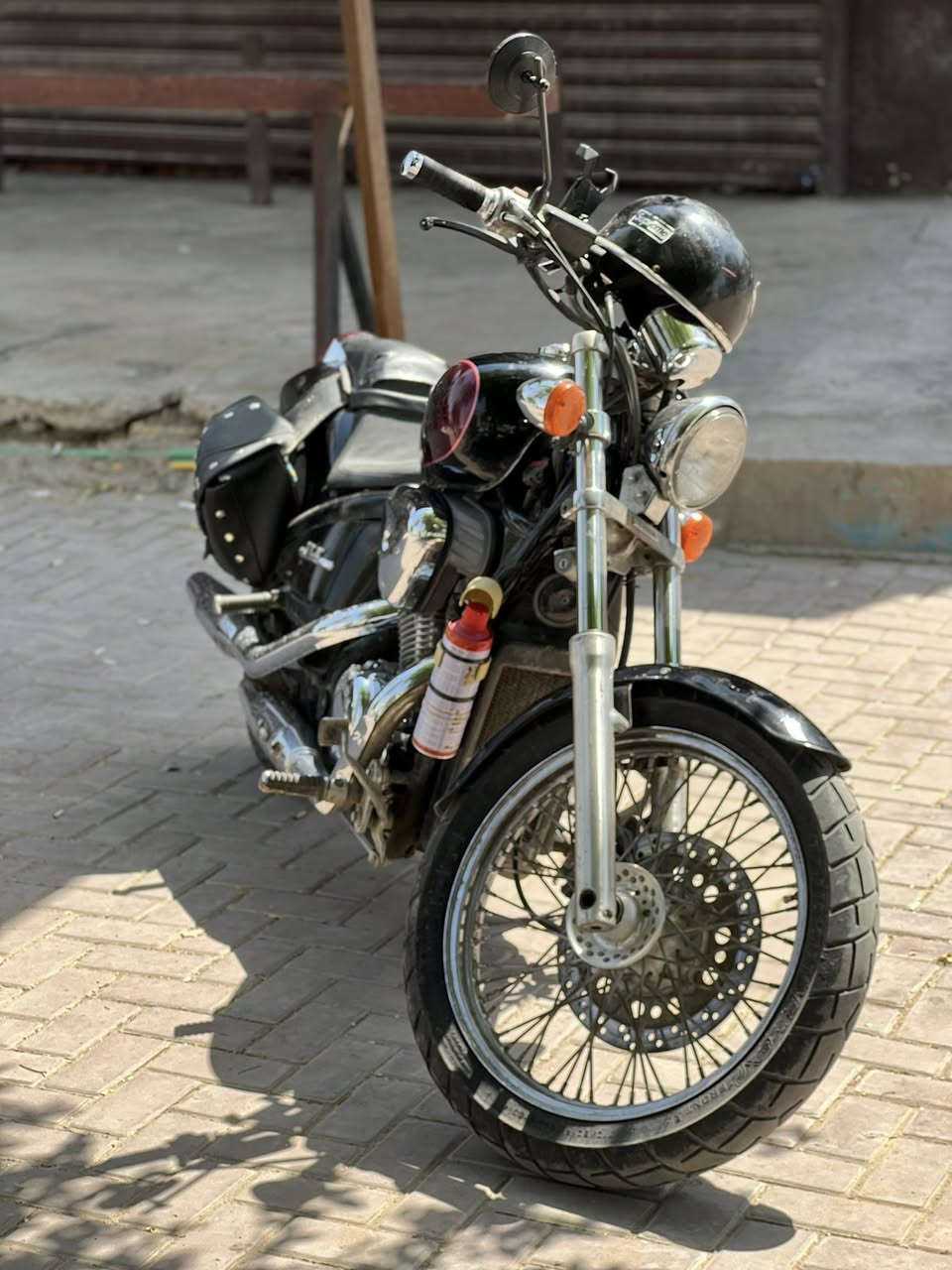 هوندا ستيد 400cc بلادي رقم بغداد بأسمي كاملة مكملة شغل واطلع ترايك للسعودية موديل 1995 بالسنويه مكتوب 1989 كهربائيات مكفولة هيج مراح تبين تعال وشوفها بعينك اذا رايد دراجة تخدمك 24 ساعه. مكاني بغداد حي الجهاد السعر 16 ورقه ونص وبيها مجال.


**إذا كنت صاحب هذا الإعلان وتريد حذفه لأي سبب، رجاءا أرسل رسالة إلى الدعم الفني**