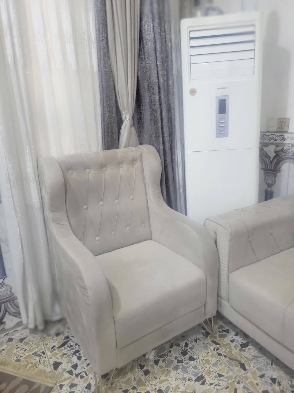 تخم 8 مقاعد نظيف ب275 وبي مجال
ام الكبر والغزلان


**إذا كنت صاحب هذا الإعلان وتريد حذفه لأي سبب، رجاءا أرسل رسالة إلى الدعم الفني**