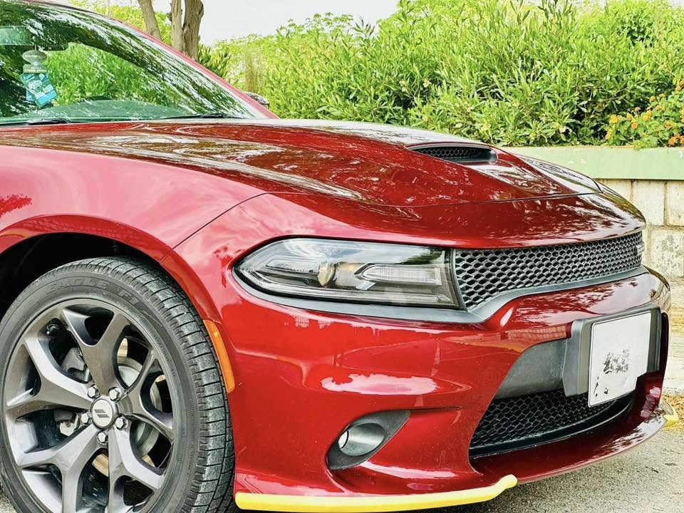 سلام عليكم
جارجر 2019 GT فول

خليجي وكالة هارلم
 لون ماروني المميز
 
مكينة 6 سلندر
كير ومحرك كفالة من الفتح والتبخير

بصمة
 تشغيل عن بعد 
دخول ذكي
فتحة سقف (سلايد) 
كشنات كهرباء(جلد)
شاشة كبيرة
تحكم ستيرن
وباقي مواصفات الGT المعروفة

السيارة كفالة عامة مكفوله من الصبغ والضربة والبارد 

سياره بـحالة الزيرو شرط جديده  

السيارة ماشية 39 الف
رقم سليمانية بأسمي تحويل مباشر 

السعر 290 وبيها مجال للشراي

للاستفسار الاتصال ؏ الرقم

***********
