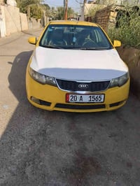 للبيع سيارة كيا فورتي تكسي موديل ٢٠١٢ وارد امريكي رقم إنكليزي ديالى مح...