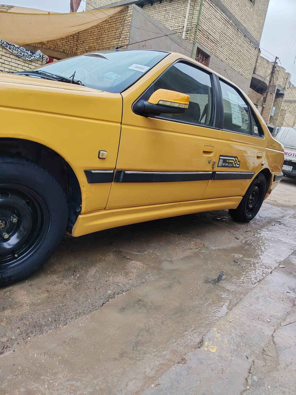 سلام عليكم بيجو بارص مديل 15بسمي تحويل ثاني يوم سياره بيه بارد يم قبق بانزين تبريد شغال مكينه وكير مكفولات صدر مامي وخلفي كله جديد، غرمات هيئة مصفره مكاني بغداد كفاهات العبيدي سعره ٤٨متواجد وتساب ماجاوب عله ماسنجر ***********
