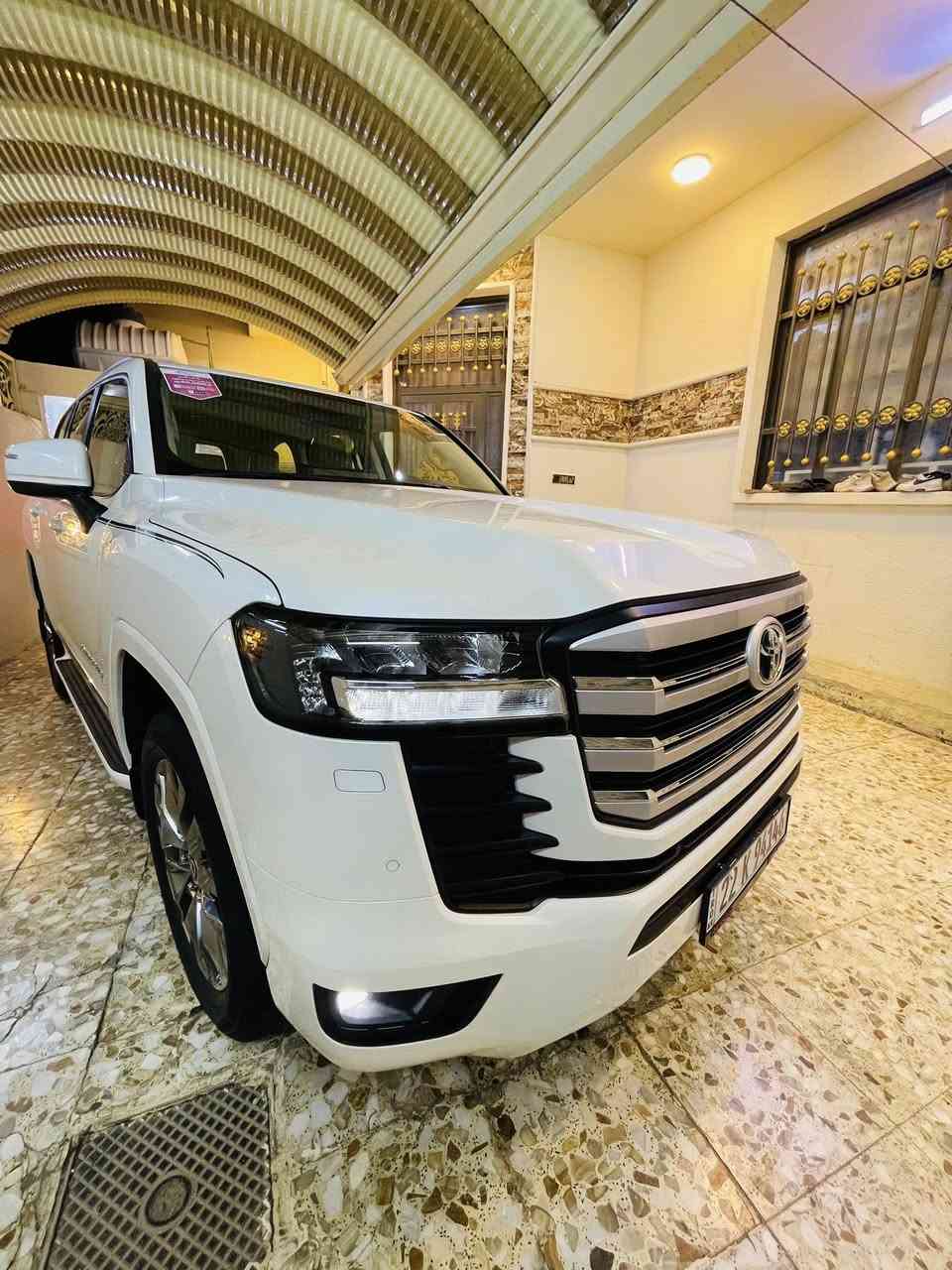 للبيع لاندكروز موديل 2024   مكفولة كفالة عامة من كلشي 6سلندر 4000
مواصفات السياره ماشيه 24حقيقي 

فتحة سقف 

جنطة كهرباء 

كراسي جلد 

كراسي كهرباء 

شاشات تطبيق اصل 

3 شاشات 

كراسي تدفئة 

كراسي تبريد 

لايت زنون 3 عدسات 

كشاف لايت 

زراك لايت 

3 قطع تبريد 

جامات تصعد وتنزل كهرباء اوتو 

مري كهرباء وشفط 

نضام SPORT

نضام OTOhold

نضام صعود الجبال 

نضام المنحدرات 

داخل جلد بيجي 

بك لايت LED 

كامرات خلفية وامامية 

حساسات أمامية 

حساسات خلفيه 

سياره جديدة حيل

مكان السيارة واسط صويره

***********
