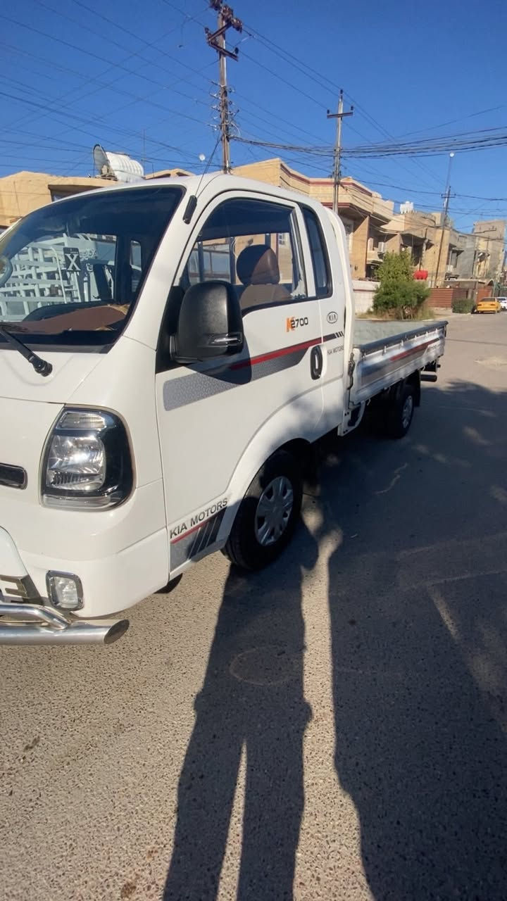 سلام عليكم كيه حمل موديل 21 سياره جديده ***********مكان بغداد ليرموك
