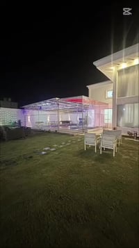 توجد مزرعه لايجار اليومي المزرعه موثقه بتطبيق اجرلي وتطبيق اوفرلك العن...