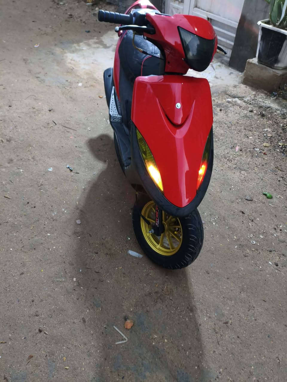 السلام عليكم ماكس عدله ٥٥ الدرجه جاهزه كهربائيات كلها شغاله المكان حله قضاء الكفل السعر ٥٠٠ وبيها مجال قليل الاستفسار اتصل على هاذا الرقم ***********
