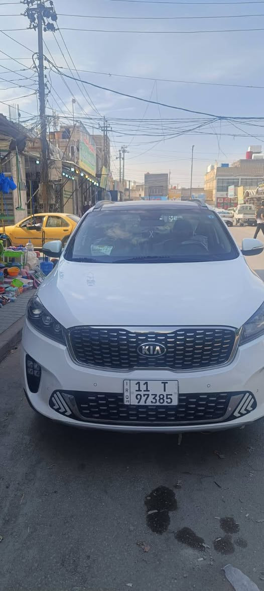 كيا سورينتو موديل 2020 رقم بغداد انكليزي  فول السياره بانوراما بصمه تبريد 3 قطع وباقي التفاصيل المعروفه  السياره مكفوله من الصبغ والتبديل والضربه  كير محرك حداديه كهربائيات  كلها مكفوله السياره جديده محرك 6 سلندر مكان السياره نجف اني مكلف بلنشر 

السعر 245 وبيها مجال

رقم صاحب السياره ***********
