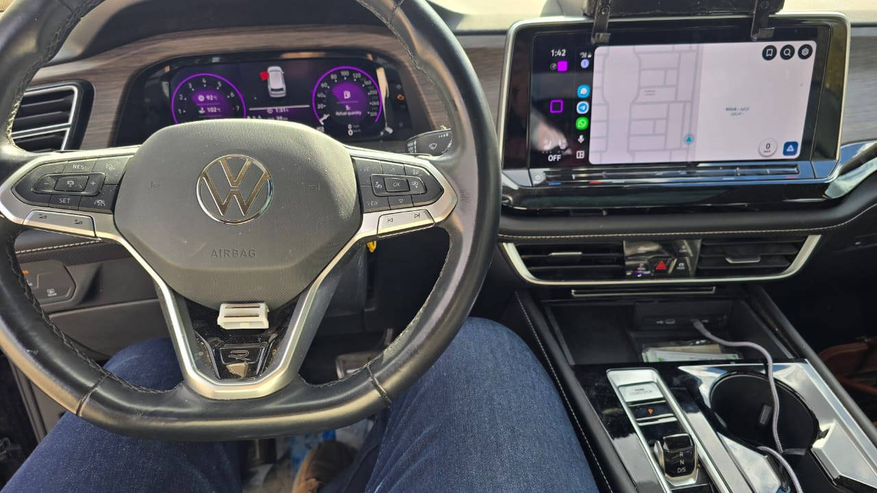 فولكس واكن اطلس موديل ٢٠٢٤
اعلى فئة ماكو فوكاها
 #ATLAS_SEL_PREMIUM_RLINE

ويل كروم حجم ٢١ 
كامرة محيطية ٣٦٠ درجة 
دفع كلي مع ٦ انماط قيادة
الانارة تفاعلية مع حركة الستيرين والدواخل كلها لمس  
وبعد بيها هواية مواصفات
شوف الفديوات بعد عالمواصفات   
ضرر فقط شوية من الباب الامامي وشوية من الخلفي طرف السايق مصلحات نفسها بدون دواخل بدون ايرباك نظافة فوول 
 رقم شمالي 
#ATLAS_SEL_PREMIUM_RLINE
اعلى فئة-فول الفول 
للاستفسار 
***********
