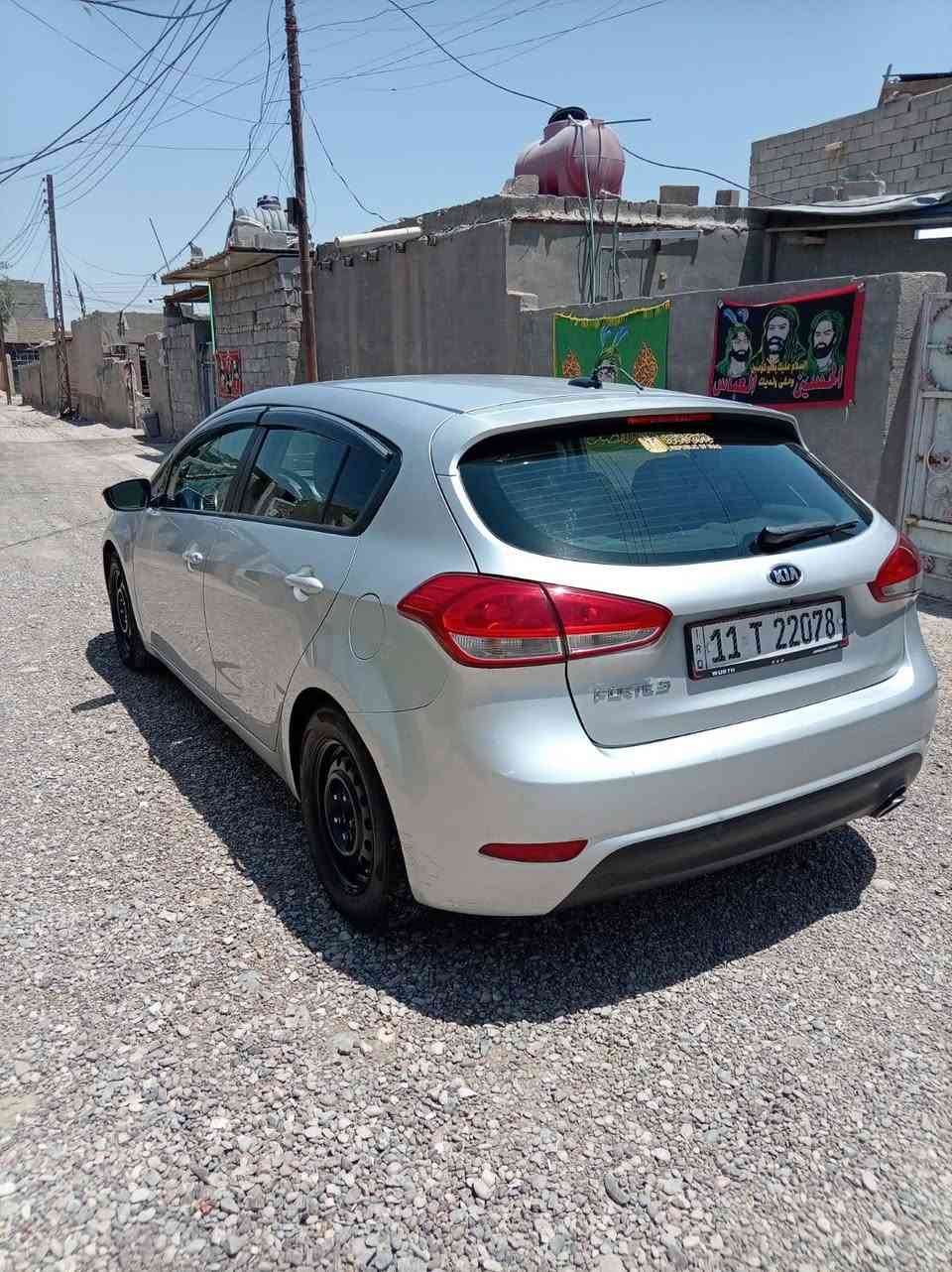 سلام عليكم البيع كيه فورتي هاجباك موديل 17 السعر 88 وبيها مجال بيع مستعجل محتاج
***********
