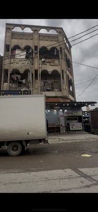 الحريه الثانيه بغداد • ١٥٠م • محل كبير