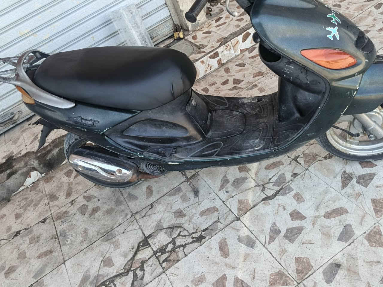 سلام وعليكم اككزز مابين نقص سلف هندر ناصرية مركزسعر400  هذا رقمه ***********
