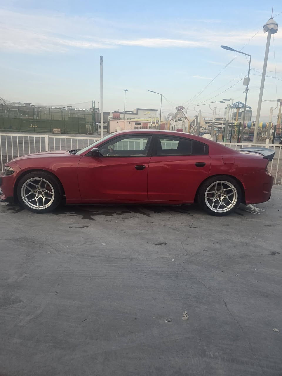 دوج ١٧ أصل سته سلندر مرتبة نظيفة ضربة جاملغ الايمن مكانها سماوه السعر ١٩٠ وبيه مجال ***********
