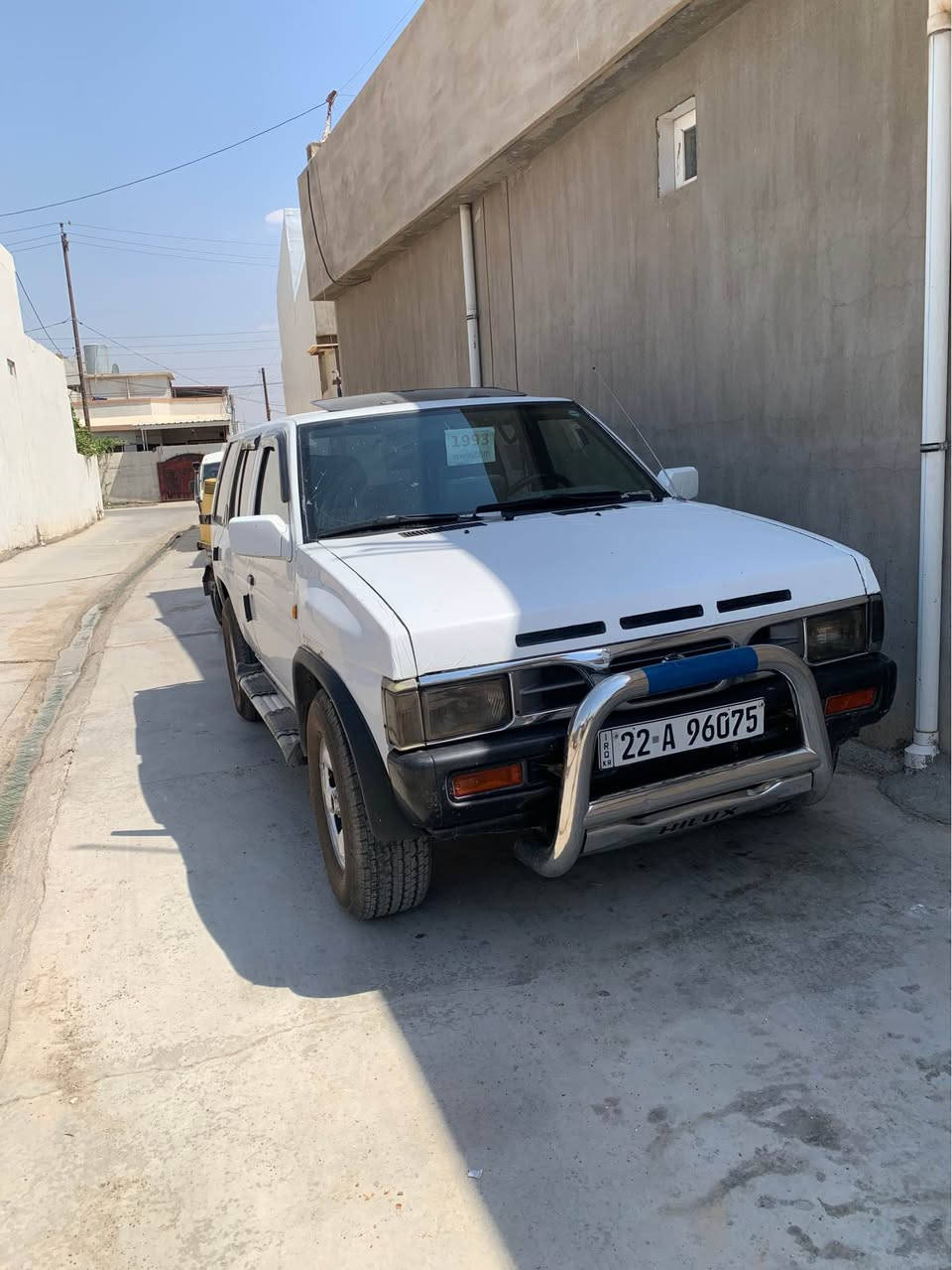 نيسان تيرانو موديل 1993  رةقةم هةولير فول موا سةفات بةس تةبريد نيه   كوشن هيتةر قفل مةركةزي چوار چام كارةباي تاعديل سورعا  چوار تاي تازة مةسرةفي تيا نيه  سعري 55  
ژم ***********
*********** كركوك, العراق
