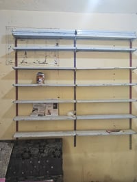 رفوف • ٥٠ قطعة • حمالات ٧٥