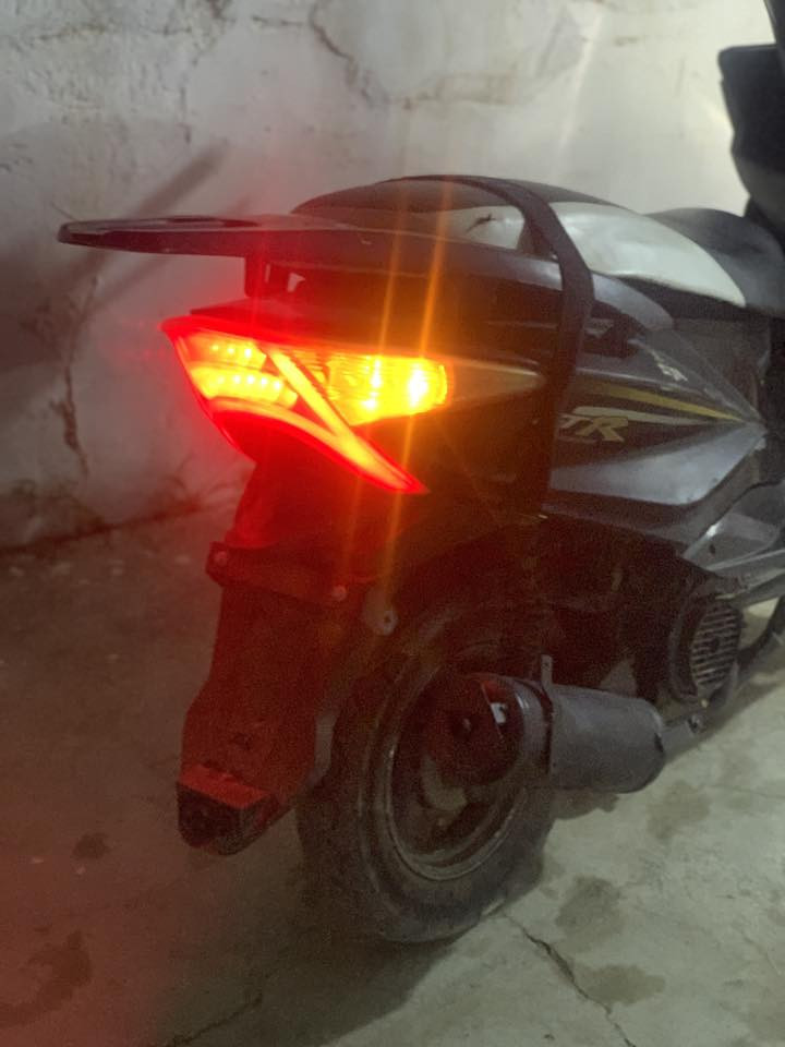 ‏سلام عليكم أنت دراجة للبيع ساكنة صيني موديل 23 ديالى شهربان سعرها 300 ويا مجال رقم الهاتف***********
