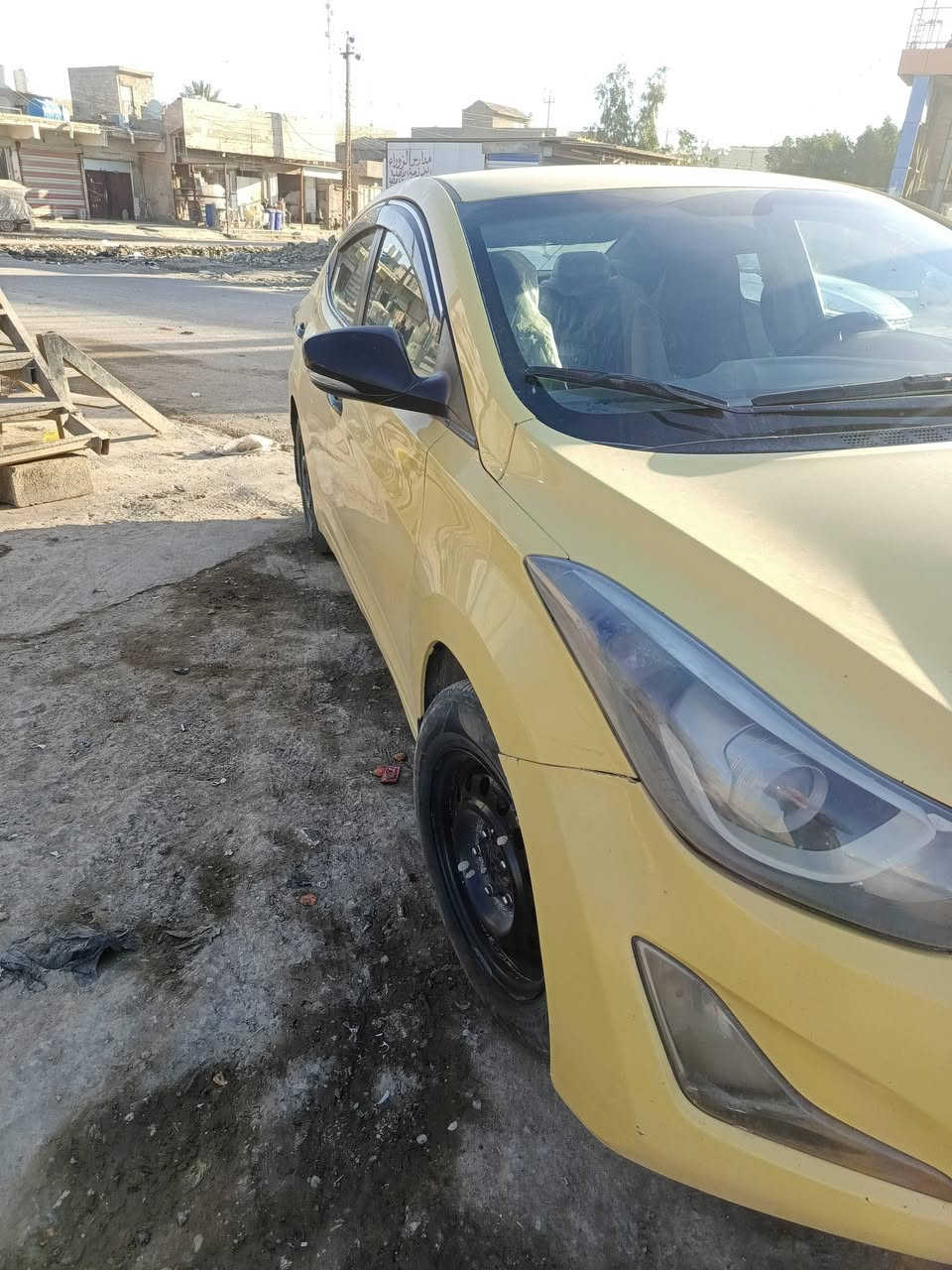 من رخضه الادمن السلام عليكم النتره مديل 17حادثهه جاملغ وبنيد وارد امريكي سياره جاهزه مكانهه النهروان خوان مكلف بنشر وهاذه رقم صاحبهه السعر 105 وبيهه مجال ‏‪***********‬‏ لاحد يراسلني خاص خابر علرقم
