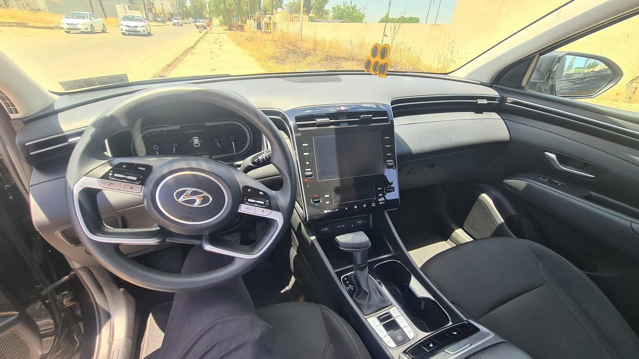 هونداي توكسن امريكي نظيف 
Km 32000
بجم كبس - حادث صندوق فقط بدون دواخل
سعر 21,000$ وبيها مجال
*********** WhatsApp واتساب أربيل, العراق
