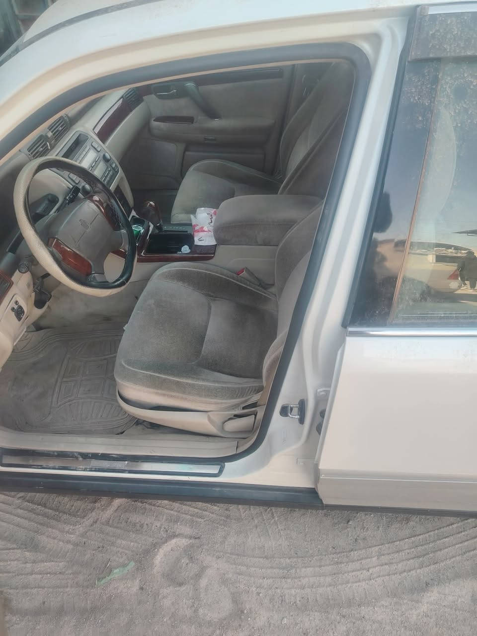 تويوتا كراون للبيع ملكه
تفاصيل على الخط ***********
