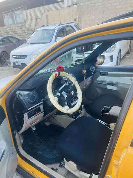 سيكي موديل 2012كير ومحرك شرط طخم جديد مشط ستيرن جديد بور جديد سياره ما ناقصها شي رقم نكليزي سنويا 2030 مصفرة هيئه وغرامات كابون بانزين سستم سماعات شاشه سيارة كامله تبريد شغال/ سعرها(37)رقم الهاتف***********
