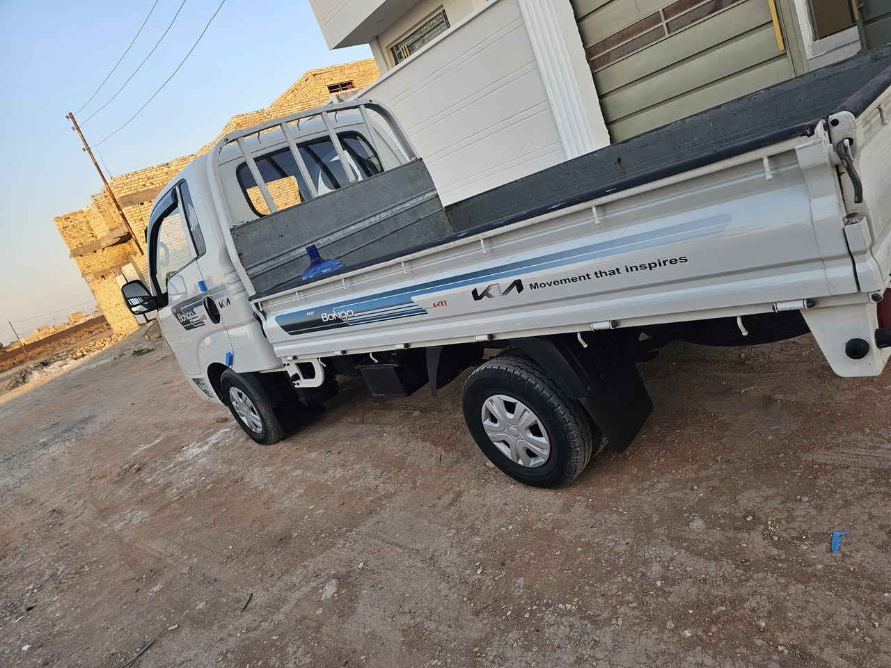 كيه بنكو مديل 2016 كفاله عامه سونار
حداديه تايرات جدد محرك كير شرط 

كهربائيات كله شغاله تبريد كيجات تدفه 

السياره جديدة بمعنى الكلمه ما عايزه برغي 

رقم كربلاء انگليزي سنويه مجدده لل 30

المكان ديوانيه السعر 114وبيه مجال حق الجيه رقم الهاتف 

***********
