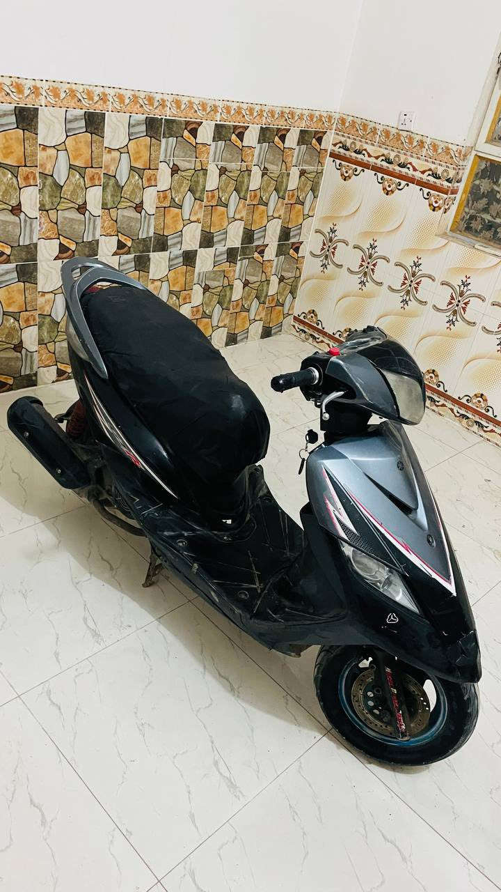 سلام عليكم شباب سنكس ثعلب للبيع مكينه مامفتوحه هربايات كلهن شغاله تشتغل سلف ب اي وقت اي نقص مابيها السعر 350 وبيها مجال عنوني بغداد الرشاد مقابيل فلكه حي النصر *********** متواجد فيس واتساب
