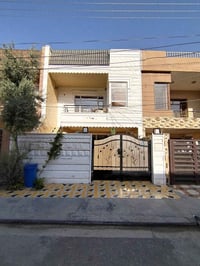فرمانبران • ١٢٥م • نظيف