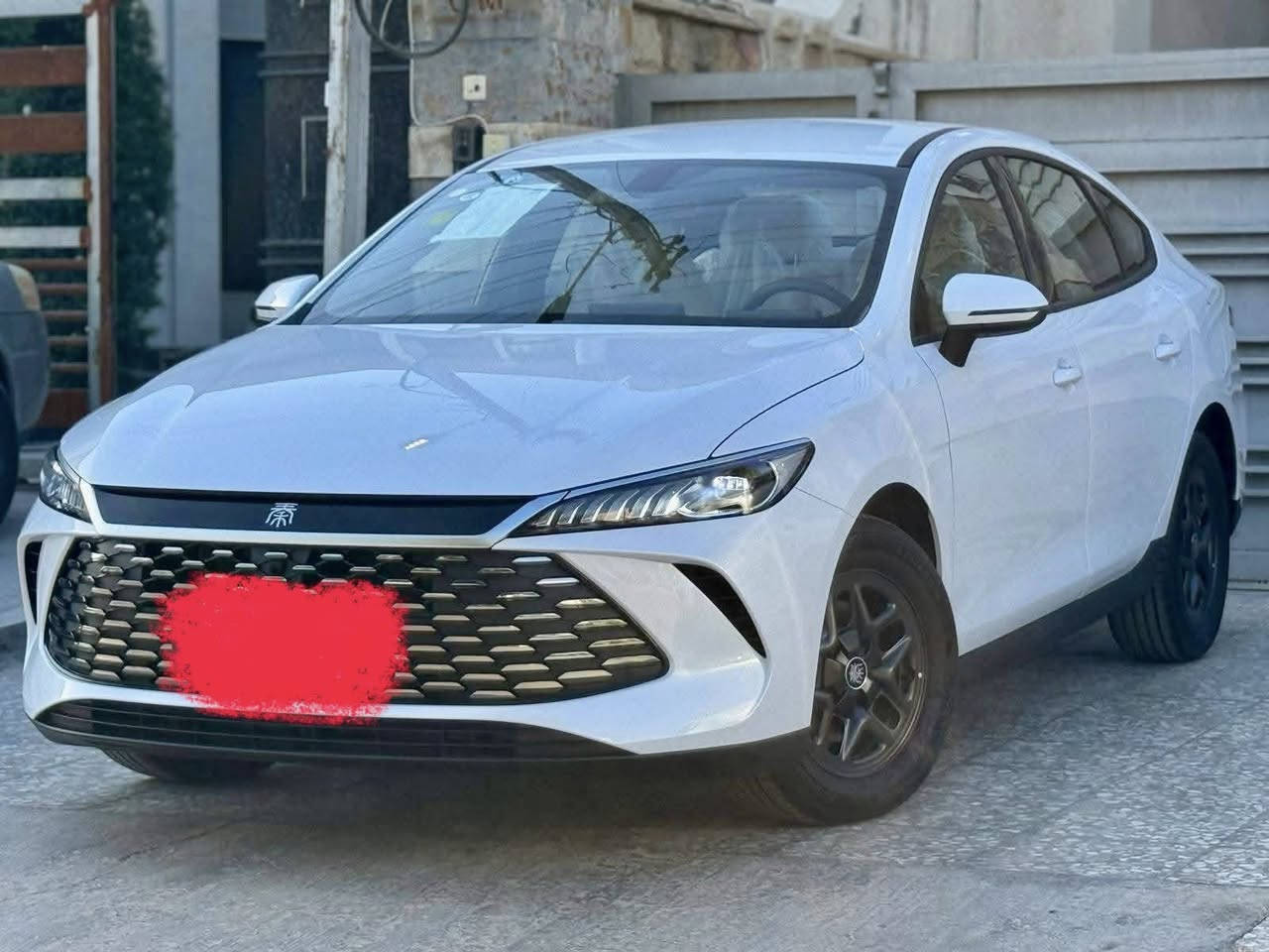 كن بلاس 2025 زيرو ماشية 1000
كفالة عامة زيرو بعدها داخل ابيض جلد
جميع ملحقاتها كاملة
مرقم بغداد باسمي تحويل  ثاني يوم
السعر 19.100قفلها
عنواني بغداد السيديه الاستفسار ***********
