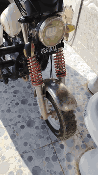 ستوته للبيع موديل ٢٠٢٤ منفيس مكفوله من كل شيء شرط النظافة بس تبدل دهن فقط المكان قياره الحود رقم الجوال ***********
