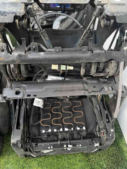 كشنات  الوسطيات مال باسفيكا ٢٠٢٣  فوول مواصفات ابو الماطور وبي هيتر تدفئه نقصهن بس المقعد السعر 200$ استفسار ع الواتساب ***********
