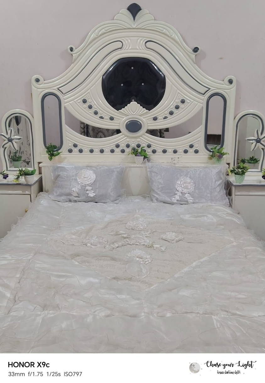 غرفه نوم توج خشب عراقي صاج صبغ حراري السعر 550 الف وبيها مجال
العنوان الرمانه منطقه البوعبيد للاستفسار *********** او واتساب
