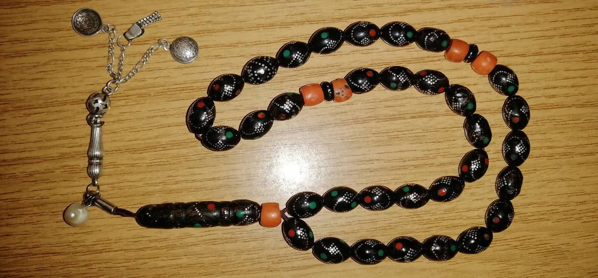 مزاد علني والبيع لاعلي سعر باذن الله تعالى للتواصل  01206717181
سبحه يسر بحر احمر انتيك قديمه مطعمه فضه ومرجان وفيروز
وشرابه فضه بروسومات عثماني نادره عيار 925 وزنها 4 جرام صافي
و مطعمه ب 5 فصوص مرجان التونسي النادر جداااااااا
بالاضافه ل فض لؤلؤ بحريني


**إذا كنت صاحب هذا الإعلان وتريد حذفه لأي سبب، رجاءا أرسل رسالة إلى الدعم الفني**