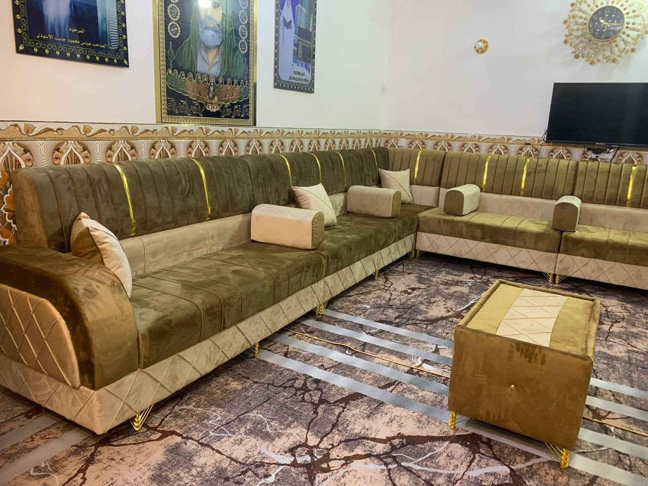 معمل المهندس 💯
فقط جملة ..... جملة فقط
(( لأصحاب المعارض والمولات والشركات ))

يوجد لدينا عمل كافة الموديلات للتخم والديوان يتم العمل بأتقان التصميم والعمل بأيادي أفضل النجارين وأروع المصممين والخياطين بشرط كادر اجنبي وأختيار المواد عالية الجودة والأسفنج حسب الطلب والقماش المقدف درجة أولى وبشرط تكون كل التفاصيل أفضل من العمل التركي من نجاره ودوشمه والفنش عند تقفيل التخم يعني الحمدالله شغل يرضي الله والزبون موديلات التقجيج اليدوي درجة أولى كل التفاصيل تكون بشرط ١٠٠%  
وأدخل للصفحه وشوف كل اعمالنه  💯 

والتوصيل لجميع المحافظات 
واي استفسار الاتصال على الرقم . 

***********
***********   وتساب
