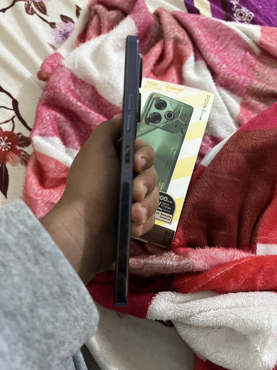 سلام عليكم جهاز للبيع ابحث وشوف تفاصيله جهاز ايشي ممبدل  بي كله شغال من طول لطول السعر 150وبي مجال تونيً خذيته الله شاهد نقص فقط دكمه الي تطفي وتشغل انه اشغل عن طريق بصمه افتح تلفون هيه تشتغل بس عوزه دكمه خارجيه فقط مكاني ناصريه مركز


**إذا كنت صاحب هذا الإعلان وتريد حذفه لأي سبب، رجاءا أرسل رسالة إلى الدعم الفني**